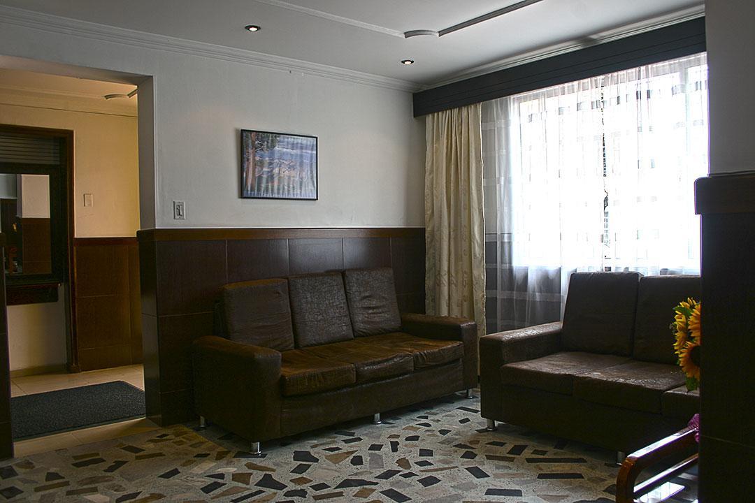 Hotel Villa Karina Bogotá Esterno foto